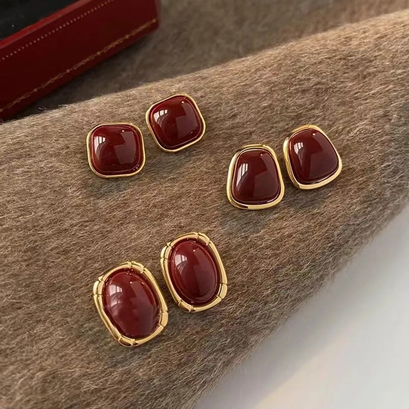 Vintage Enamel Wine Red Stud E - Opal Earrings Dangle 评论和价格