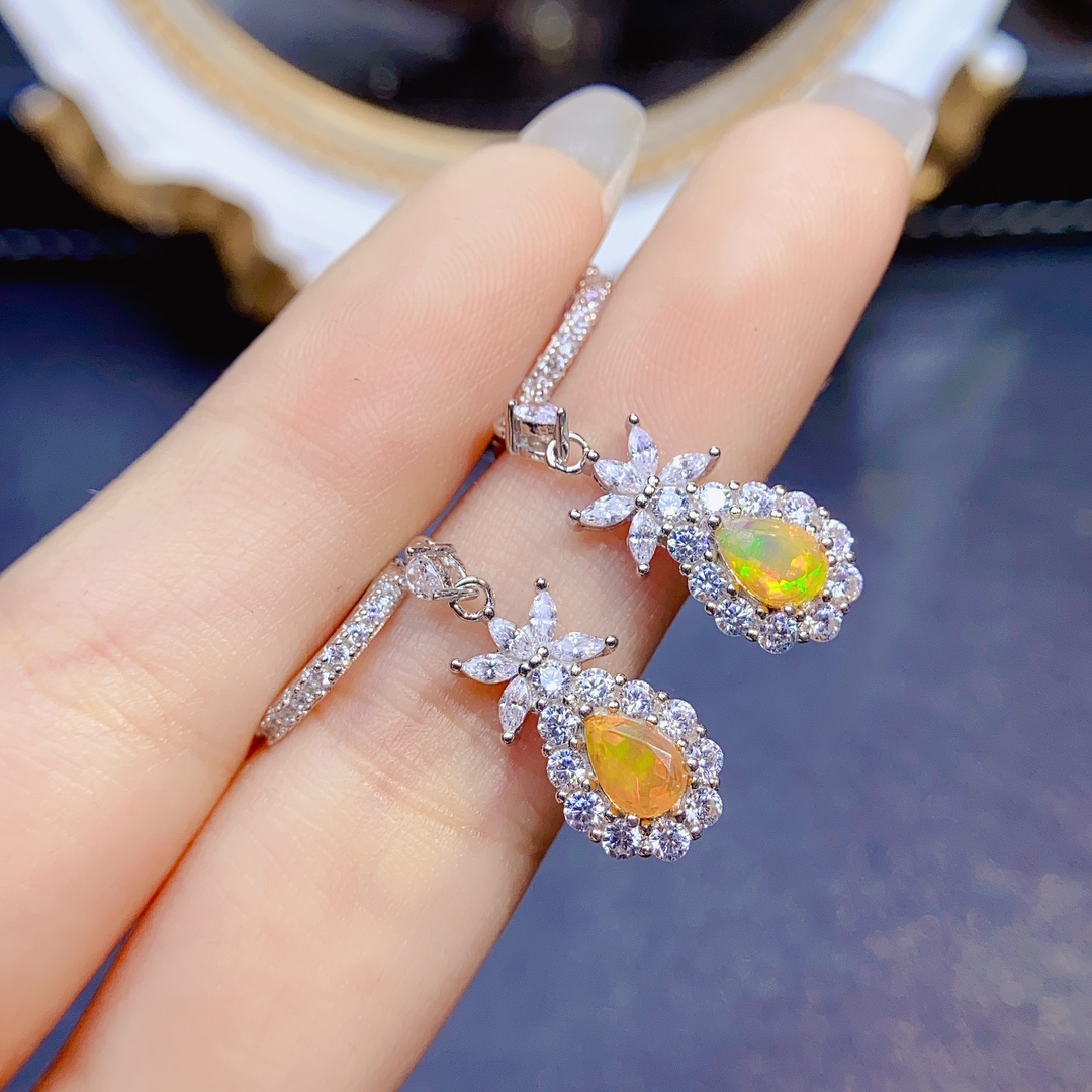 925 Sterling Silver Classical  - Opal Earrings Dangle 评论和价格