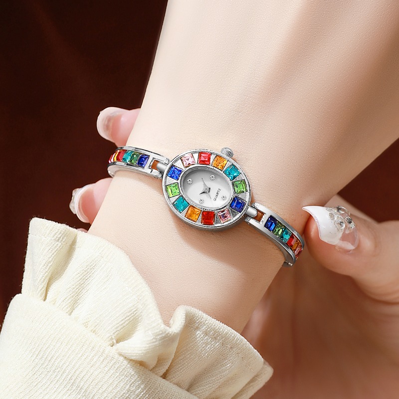 2pcs Elegant Colorful Rhinesto - Jewelry Like Watches 评论和价格