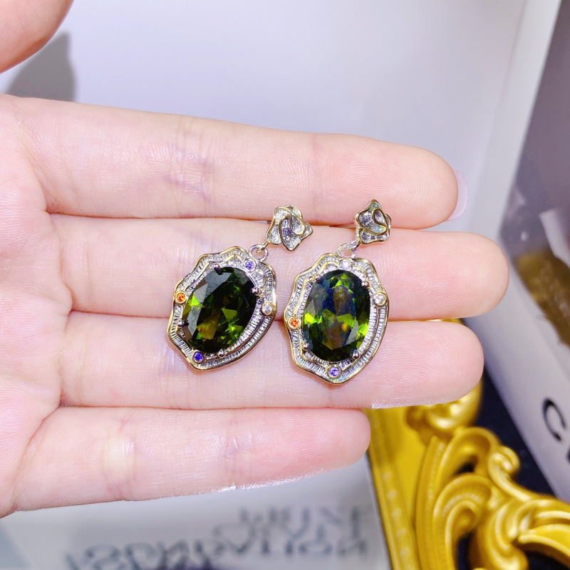 'Ghost Artifact' Necklace Pend - Used Jewelry Watches 评论和价格